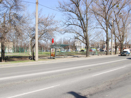 Citylight B in Kharkiv, 1.8x1.2  Салтівське шосе - просп. Льва Ландау (50-річчя СРСР)., 227, зупинка "Ландау пр.", з центру Photo 1