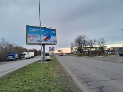 Призма A в Львове, 3x6  Стрийська вул., 179, роздільник, біля іподрому, ТРЦ "King Cross", супермаркетів "Ашан", "Фокстрот", "Епіцентр", з центру - 19131 фото 1