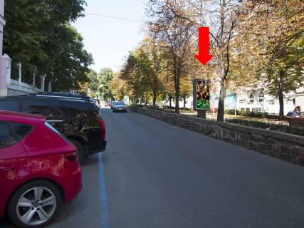 Ситилайт  в Киеве, 1.8x1.2  Антоновича вул. (колиш. Горького вул.), 4/6, в сторону парку Шевченка фото 1