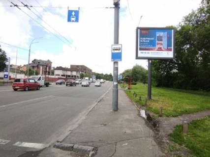 Білборд, Бігборд (Борд)  A у Києві Лобановського пр. (колиш. Червонозоряний) - Художня вул., на світлофорі, в сторону Севастопольської пл., прайс за трансляцію ролика 10 сек 1вихід / 80 сек, з 0:00 до 23:59 Фото 1