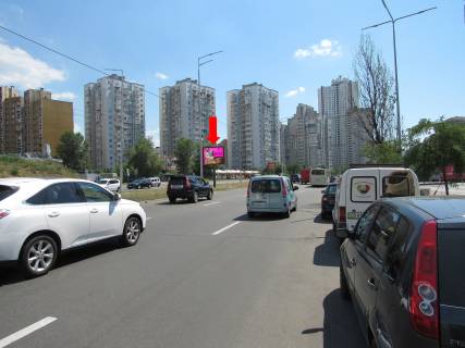 Video Billboard  in Kyiv, 2.3x3.14  Dniprovs'ka naberezna st., 49 - st. Ahmatovoi, rozdil'nik, bila TRC "River Mall", svitlofor, v bik av. Bazana, (rolik 10 sek, 1 vihid/1,5 hvilini) - 441586 Photo 1