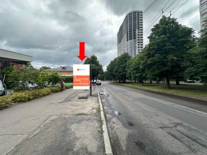 Ситилайт B в Черкассах, 1.8x1.2  Шевченка бул., біля Дитячого парку, зупинки, в центр фото 1