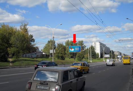 Білборд, Бігборд (Борд)   у Сумах, 3x6  Лушпи пр., 25, біля зупинки Фото 1