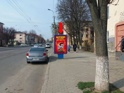 Ситилайт  в Луцке, 1.8x1.2  Грушевського пр., 17, з боку з/д вокзалу фото 1