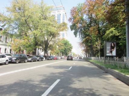 Видеоборд A в Киеве Князів Острозьких вул. (Московська)., 37, прайс за трансляцію ролика 10 сек 1вихід/80 сек, з 0:00 до 23:59 - 393812 фото 1