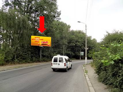 Билборд  в Черновцах, 3x6  Ізмайлівська вул., 1 / Ромашкова вул., біля ринку "Калиновський" фото 1