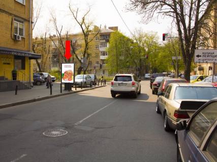 Ситилайт  в Киеве, 1.8x1.2  Цитадельна вул., 5/9 - вул. Лейпцизька, в сторону Князів Острозьких вул. (Московська) фото 1