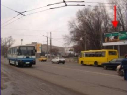 Билборд A в Кривом Роге, 3x6  Криворіжсталі вул. (кол. Орджонікідзе)., "АрселорМіттал Кривий Ріг", у бік Вокзальна вул. фото 1