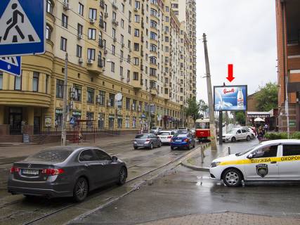 Скроллер  в Киеве, 2.3x3.14  Дмитрівська вул., 92-94 - вул. Полтавська, в сторону вул. Чорновола - 444939 фото 1