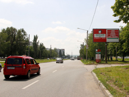 Билборд A в Харькове, 3x6  Перемоги пр., 55е, в центр фото 1