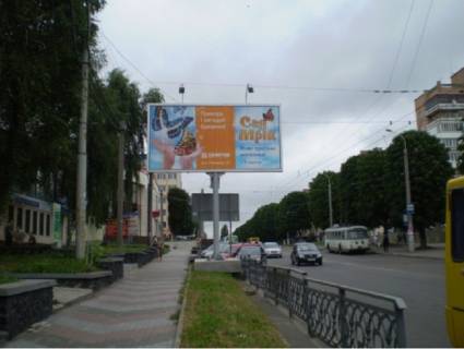 Призматрон, Призма B у Рівному вул. Василя Червонія (Гагаріна)., 39 - Богоявленська вул. (Колиш. Черняка вул.) - 297650 Фото 1
