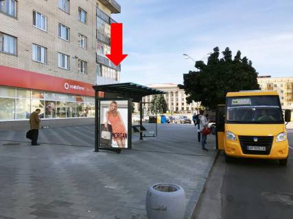 Ситилайт  в Житомире, 1.8x1.2  Київська вул., 2, зупинка "Соборна пл.", біля центру "Vodafone", в сторону Соборної пл. фото 1