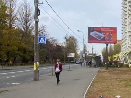 Видеоборд A у Києві Щербаківського вул. (колиш. Щербакова вул.), 52, прайс за трансляцію ролика 10 сек 1вихід/90 сек, з 0:00 до 23:59 - 401962 Фото 1