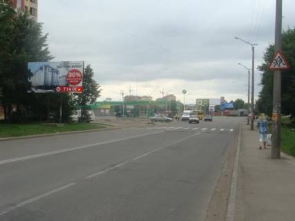 Билборд  в Ивано-Франковске, 3x6  Довженка вул., 11 - Сухомлинського вул., в сторону Мазепи вул. фото 1