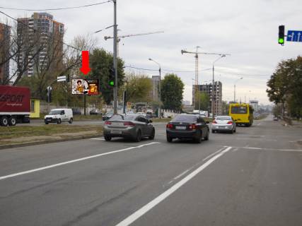Білборд, Бігборд (Борд)   у Києві, 3x6  Автозаводська вул., 89а - пров. Автозаводський, на світлофорі, в сторону вул. Лугова, центру Фото 1