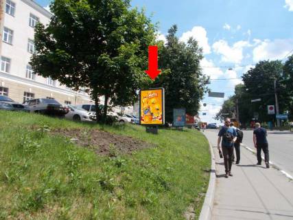 Ситилайт B в Сумах, 1.8x1.2  Покровська пл. (кол. Червона пл.), біля готелю "Україна" (№3) фото 1