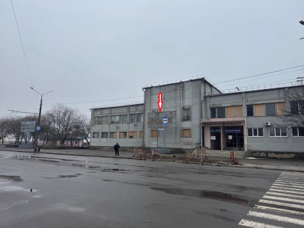 Билборд A в Николаеве, 3x6  Новозаводська вул., 5, Миколаїв-Пасажирський, біля вокзалу, (4) фото 1
