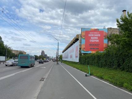 Брендмауер, Брандмауер, Брандмауэр A у Києві, 9.5x9.5  просп. Берестейський (Перемоги)., 49/2, завод "Більшовик", цех №7 торець Фото 1