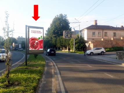 Ситискролл A в Львове, 1.8x1.2  Чорновола пр., 31, роздільник, біля клубу "Malevych", з центру фото 1