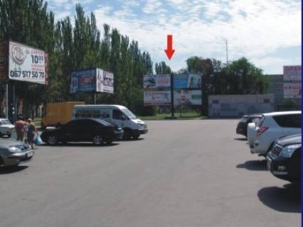 Билборд B в Кривом Роге, 3x6  Героїв АТО (кол. Димитрова) вул., 30а, зупинка біля ТЦ "Сільпо", верхній фото 1
