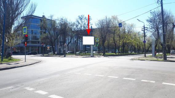 Бэклайт A в Днепр (Днепропетровск) Княгині Ольги вул. (колиш. Горького вул.) - Ярослава Мудрого вул. (колиш. Ленінградська вул.) фото 1
