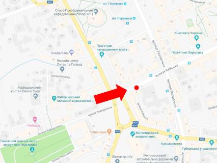 Ситилайт A в Житомире, 1.8x1.2  Київська вул., 2, зупинка "Соборна пл.", біля центру "Vodafone", в сторону вул. Театральної схема