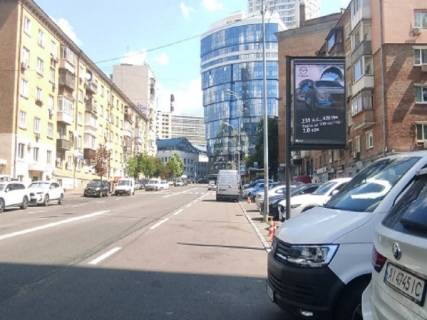 Видеоборд A у Києві Мечникова вул., 18/20, прайс за трансляцію ролика 10 сек 1вихід/80 сек, з 0:00 до 23:59 - 371745 Фото 1
