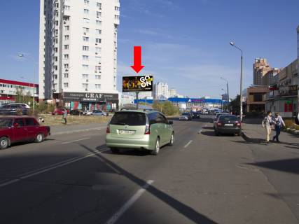 Білборд, Бігборд (Борд)   у Києві, 3x6  Мишуги вул. 12, в сторону ТРЦ "Параміда", пр. Бажана Фото 1