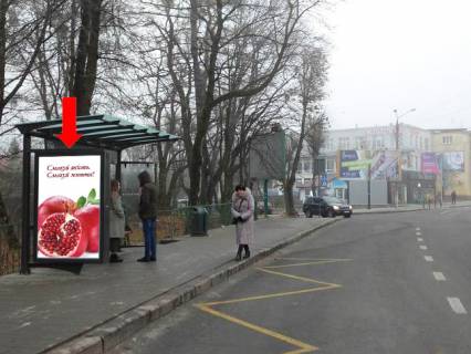 Ситилайт  в Львове, 1.8x1.2  Пасічна вул. 39 - вул. Таджицька, (зуп. "Таджицька"), з центру фото 1