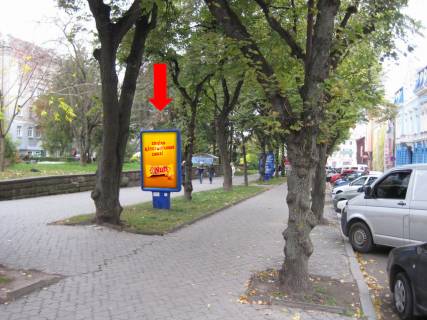 Ситилайт A в Тернополе, 1.8x1.2  Чорновола вул., 4, біля Укртелекому, в бік Театрального майдану фото 1