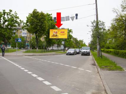 Білборд, Бігборд (Борд)   у Києві, 3x6  Тампере вул., 17/2 - пр. Миру, на світлофорі, в бік пр. Возз'єднання Фото 1