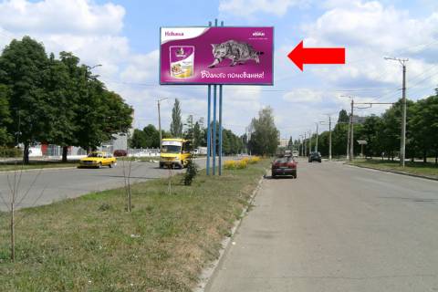 Білборд, Бігборд (Борд)   у Кропивницький (Кіровоград), 3x6  Коваленка вул. (кол. Конєва вул.) / Незалежності вул. (Космонавта Попова), роздільник, біля супермаркетів "Фокстрот", "METRO" Фото 1