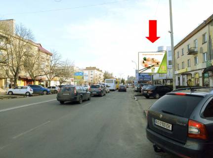 Билборд A в Ужгороде, 3x4  Свободи пр., біля магазину "Фокстрот" фото 1