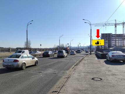Видеоборд  в Киеве, 3x6  Набережно-Рибальська вул. – вул. Електриків, на світлофорі, до центру, (ролик 10 сек, 1 вихід/1,5 хвилини) - 441410 фото 1