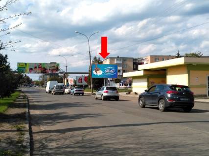 Билборд  в Ужгороде, 3x6  Грушевського вул., 29 / Марії Заньковецької (Шолохова) вул., в бік Капушанської вул. фото 1