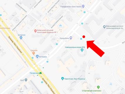 Видеоборд A в Киеве, 2.3x3.14  Старонаводницька вул., 1/45 / вул. Алмазова (колиш. вул. Кутузова), на світлофорі, в центр - 368666 схема