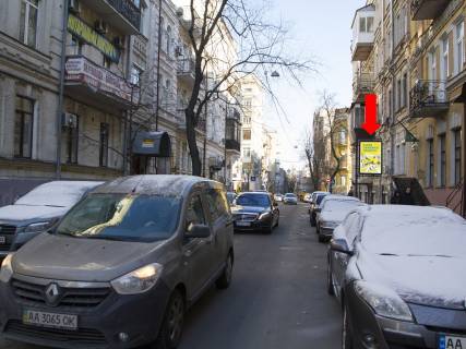 Ситилайт  в Киеве, 1.8x1.2  Гончара вул. 31/28 - Ярославів Вал, в сторону вул. Рейтарської фото 1