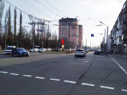Ситилайт  в Киеве, 1.8x1.2  Народного Ополчення вул., 2, роздільник, на світлофорі, в сторону аеропорту "Київ" фото 1