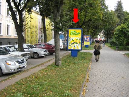 Ситилайт B в Тернополе, 1.8x1.2  Чорновола вул., 2, біля Укртелекому, в бік Привокзального майдану фото 1