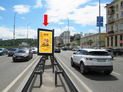 Video Billboard A in Kyiv, 1.8x1.2  Набережно-Хрещатицька вул., 19/21, на р/п, (6-2), у бік ст.м. "Поштова площа" - 583660 Photo 1