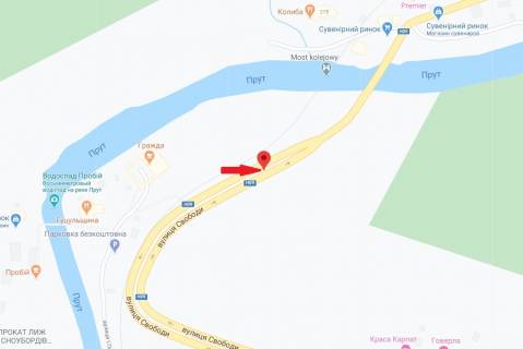Билборд A в Яремче, 3х6  вул.Свободи ресторан Гуцульщина з Буковеля правий                      VIP схема