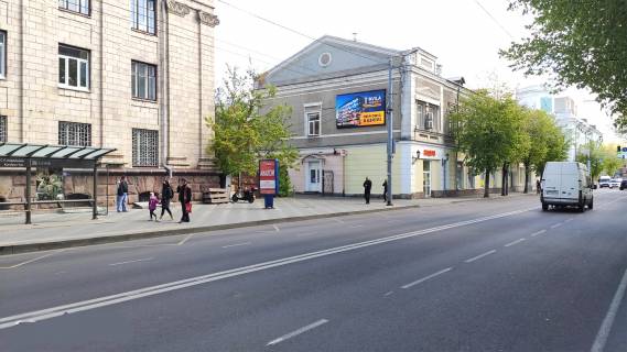 Видеоборд B в Житомире Бердичівська вул., 15, в сторону вул. Михайлівська, ролик 10 сек, 1 вихід / 10 хв, вартість за 3162 показу в місяць (102 на добу), 6: 00-22: 00, - 286607 фото 1