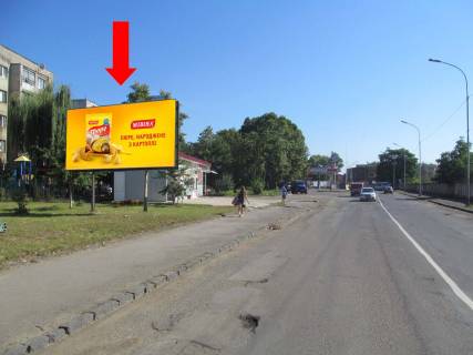 Билборд B в Ужгороде, 3x6  Шумна вул., в бік заводу “Геліос” фото 1