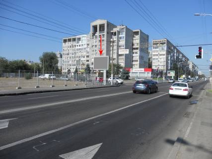 Скроллер B в Днепр (Днепропетровск) Січеславська Набережна вул. (колиш. Набережна Леніна вул.) - Ливарна вул., 17 - 290884 фото 1