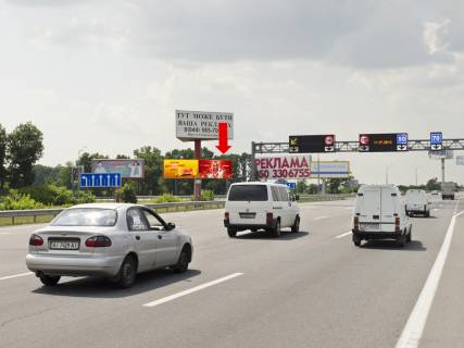 Билборд A в Киеве, 3x6  Траса Київ-Бориспіль, роздільник, в Київ, права фото 1