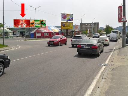 Билборд  в Львове, 3x6  Хмельницького вул., біля ринку "Галицьке перехрестя", в центр, ліва фото 1