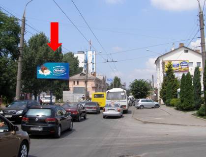 Billboard  in Chernivtsi, 3x6  Golovna st., 190, bila ekspocentru "Rolem", v centr Photo 1