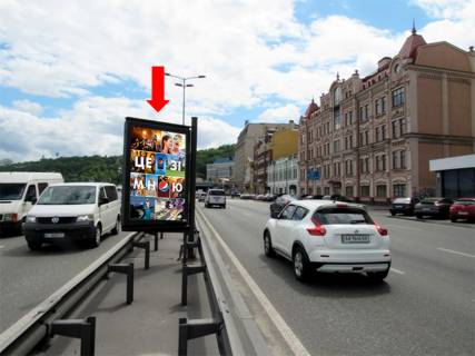 Video Billboard A in Kyiv, 1.8x1.2  Naberezno-Hresatic'ka st., 11, na r/p, (3-2), u bik st.m. "Postova plosa" - 483879 Photo 1