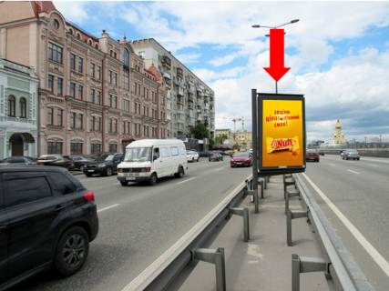 Video Billboard A in Kyiv, 1.8x1.2  Naberezno-Hresatic'ka st., 9, na r/p, (1-1), u bik Gavans'kogo mostu - 483826 Photo 1
