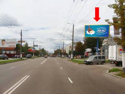 Билборд A в Житомире, 3x6  Чуднівська вул., 92, роздільник, біля ТЦ "Океан", з центру фото 1